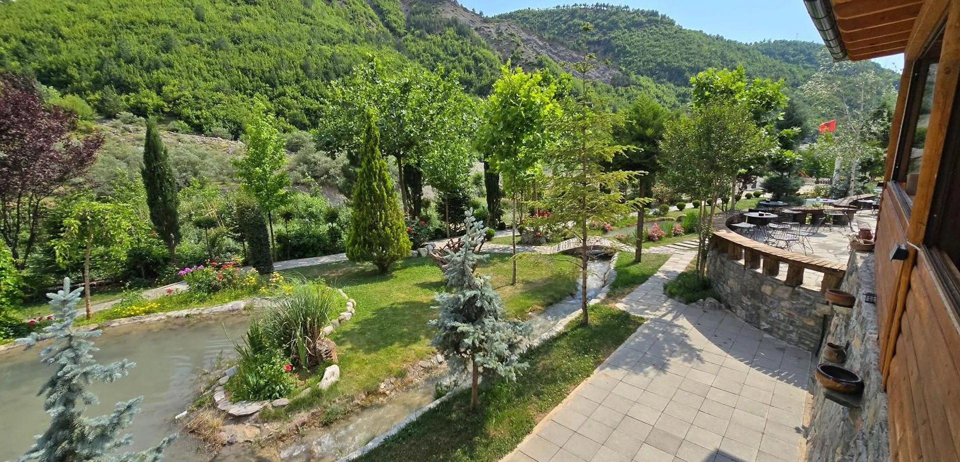 Üdülőközpont Dibra Park Hotel Begjunec Albánia
