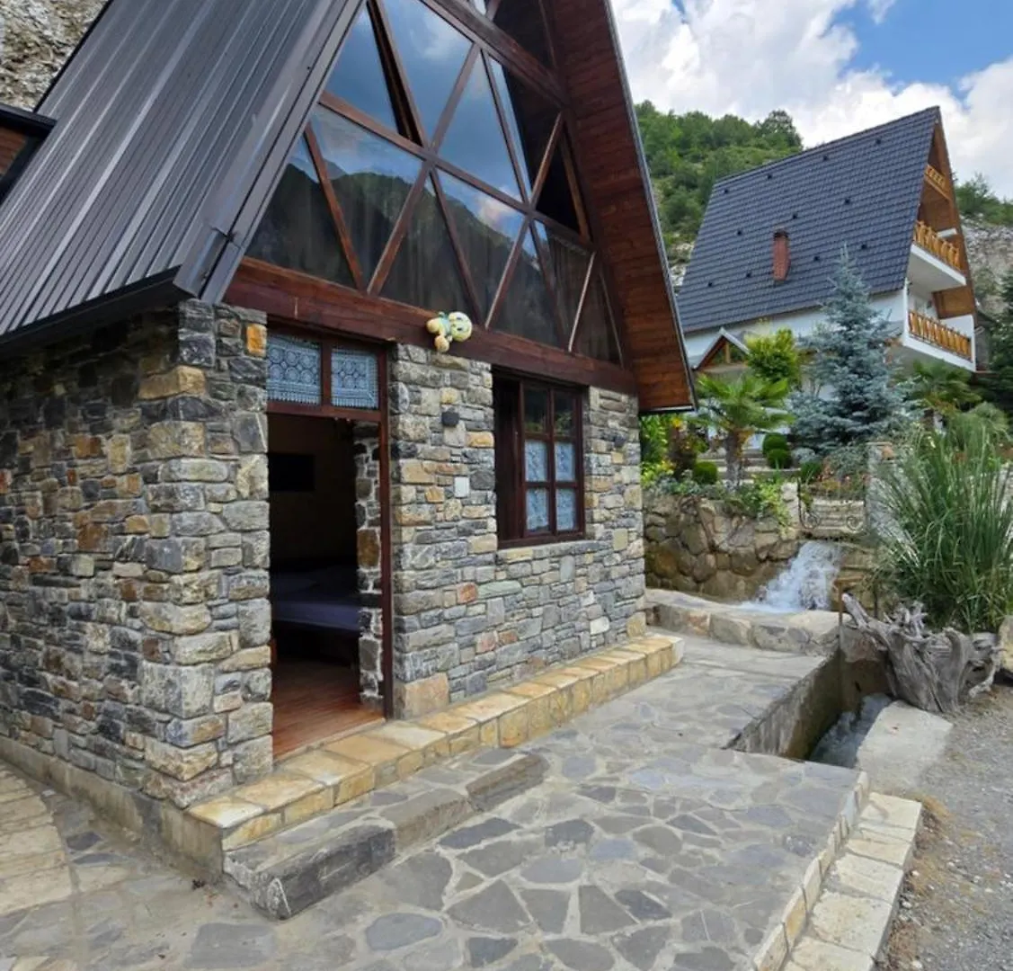 Resort Dibra Park Hotel Begjunec Albania